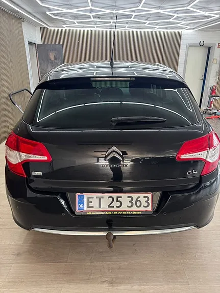 Citroen C4 2012 photo 4