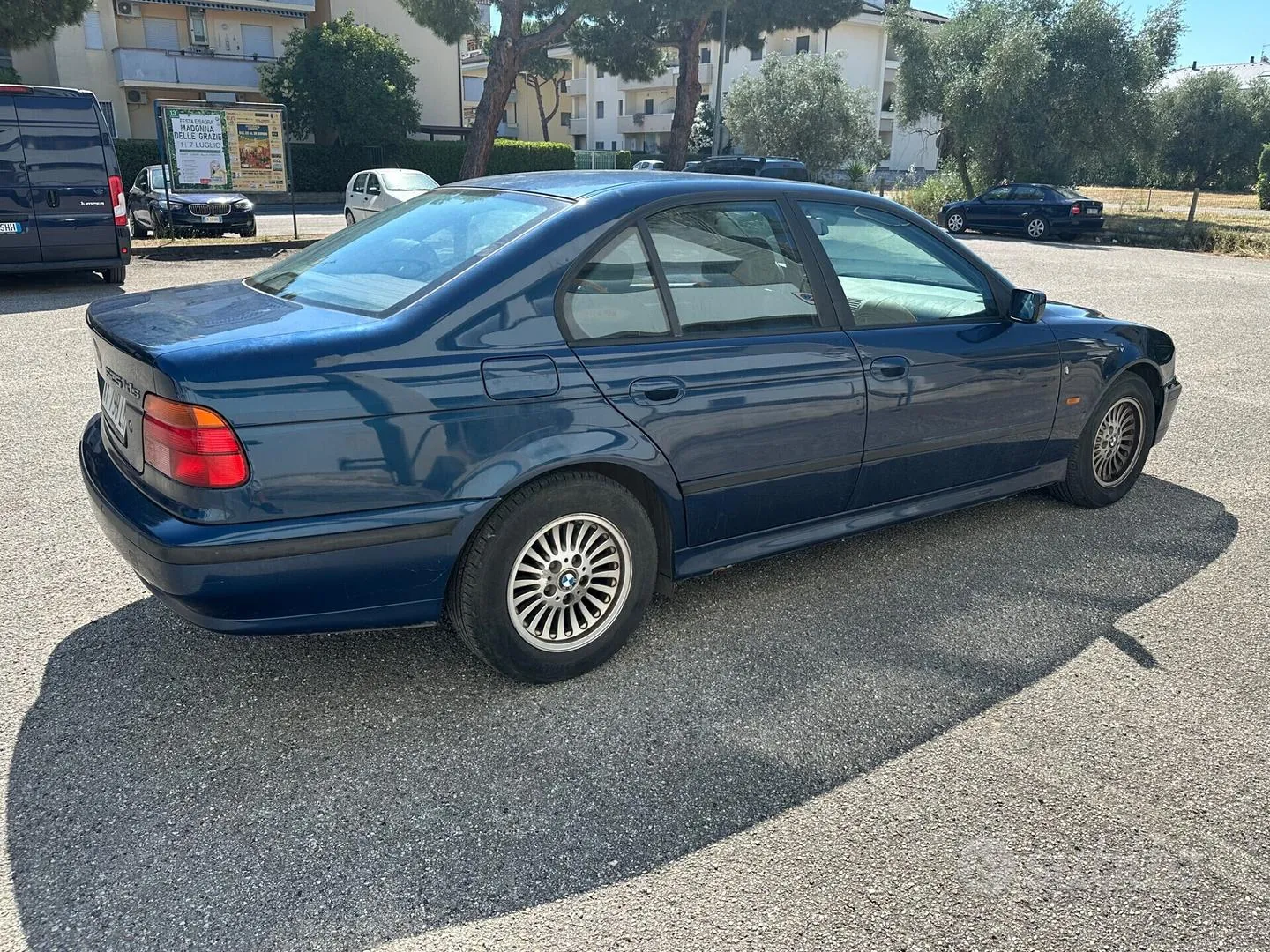 BMW 5 Series 1998 photo 2