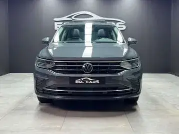 Volkswagen Tiguan 2021 photo 2