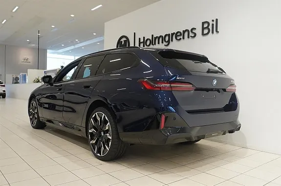 BMW 530E 2026 photo 4