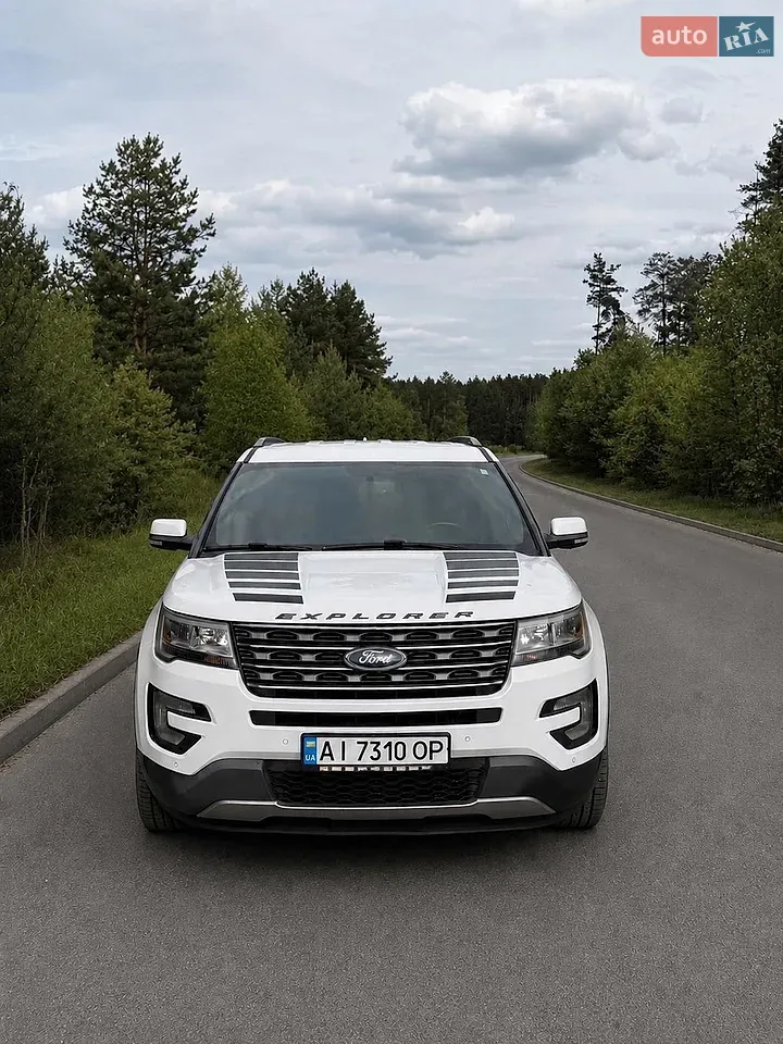 Ford Explorer
