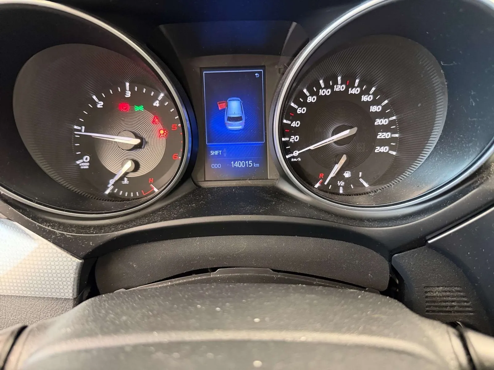 Toyota Avensis 2016 photo 4