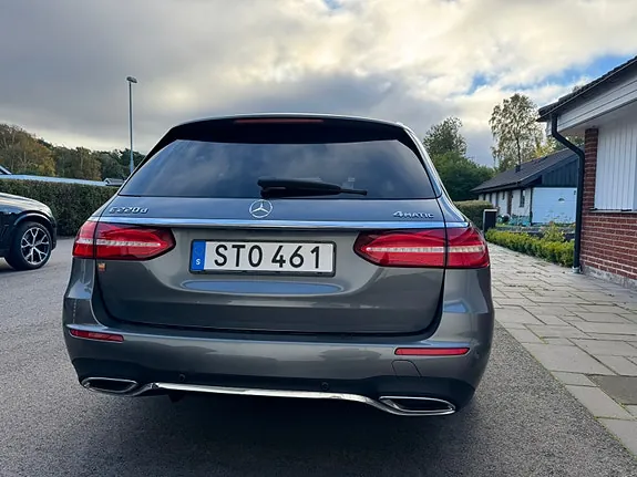 Mercedes-Benz E220 2020 photo 2