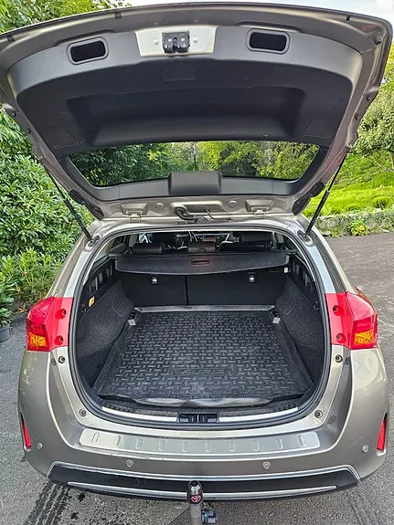 Toyota Auris 2013 photo 5