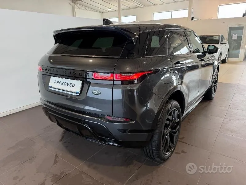 Land Rover Evoque 2023 photo 5