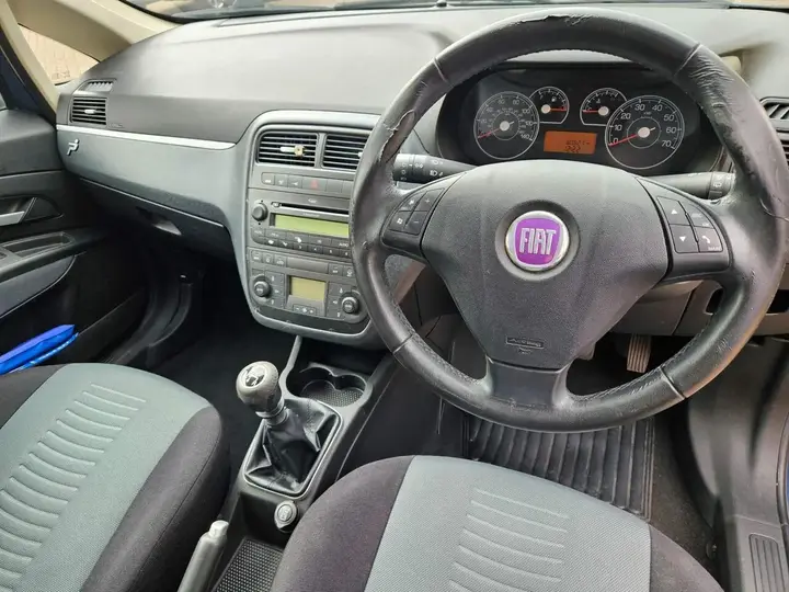 Fiat Grande Punto 2007 photo 3