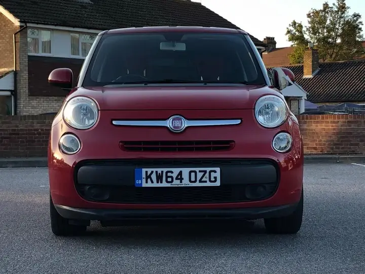 Fiat 500L 2015 photo 2