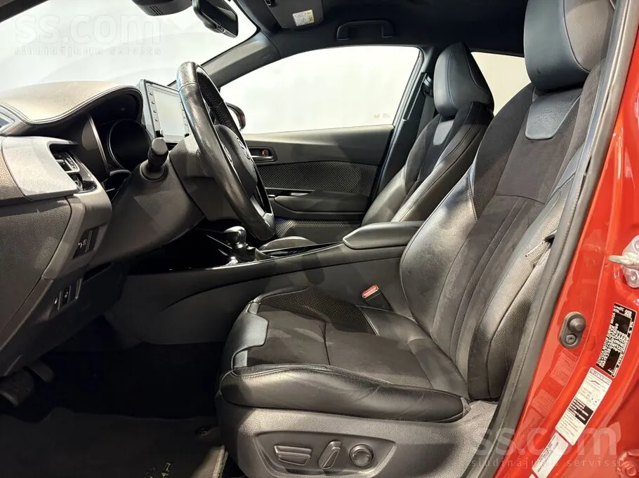 Toyota C-Hr 2021 photo 5