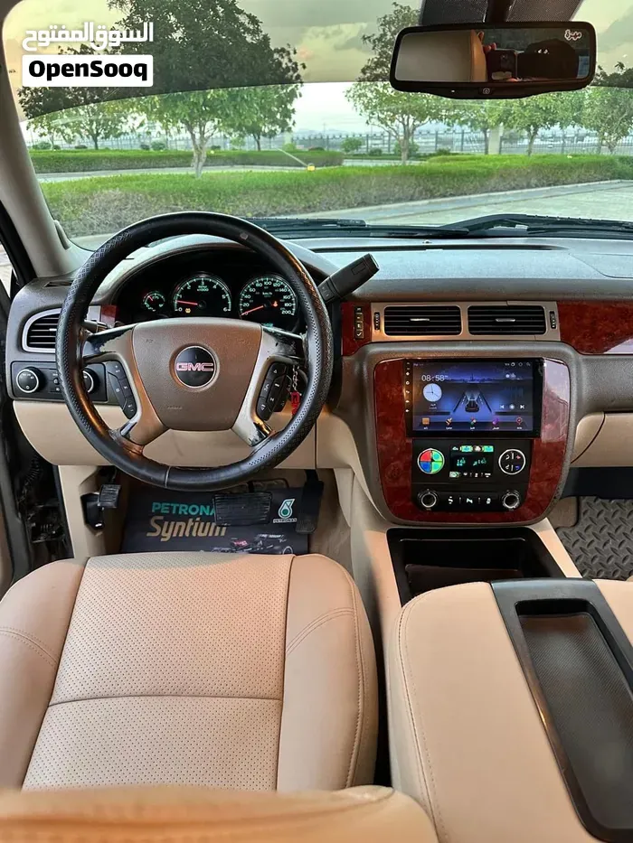 GMC Sierra 2013 photo 2
