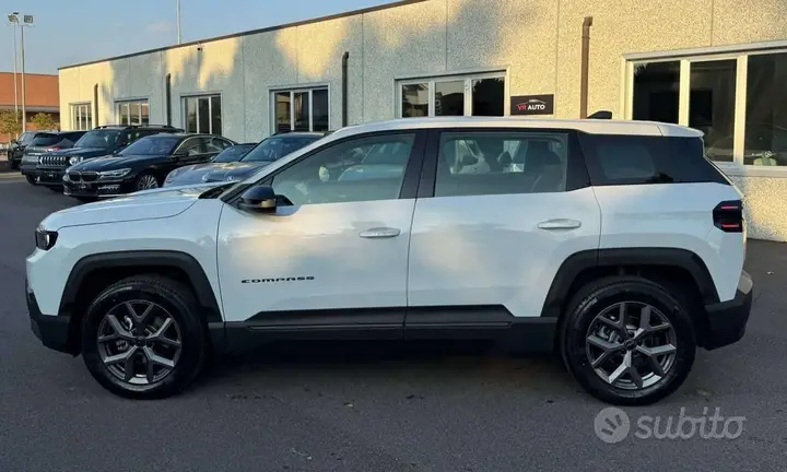 Jeep Compass 2026 photo 3