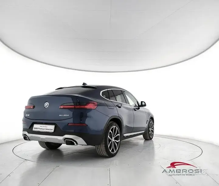 BMW X4 2022 photo 3