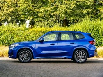 BMW X1 2023 photo 3