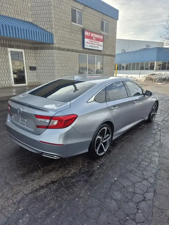 Honda Accord 2018 photo 5