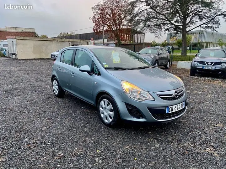 Opel Corsa 2013 photo 3