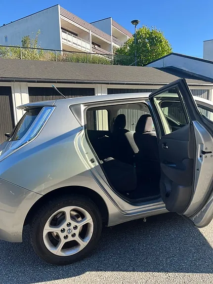 Nissan Leaf 2014 photo 3