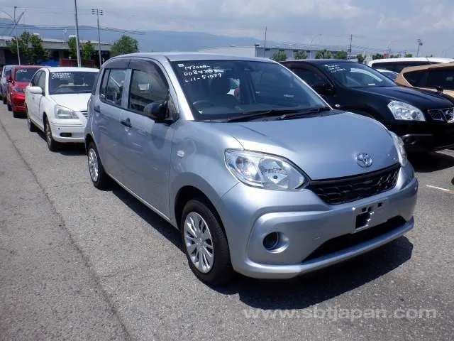 Toyota Passo X S