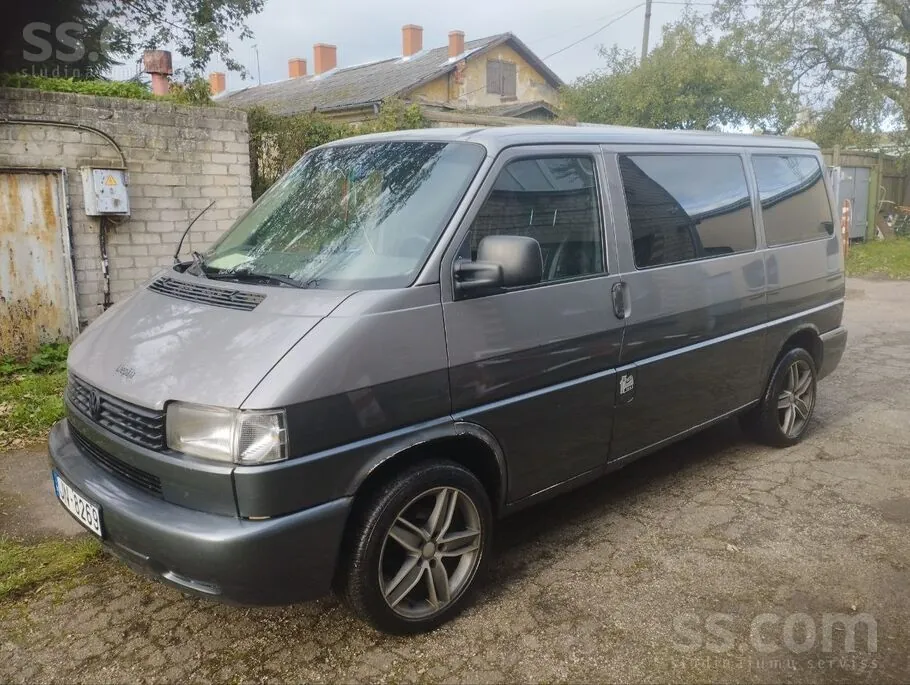 Volkswagen Transporter T4 2001 photo 2