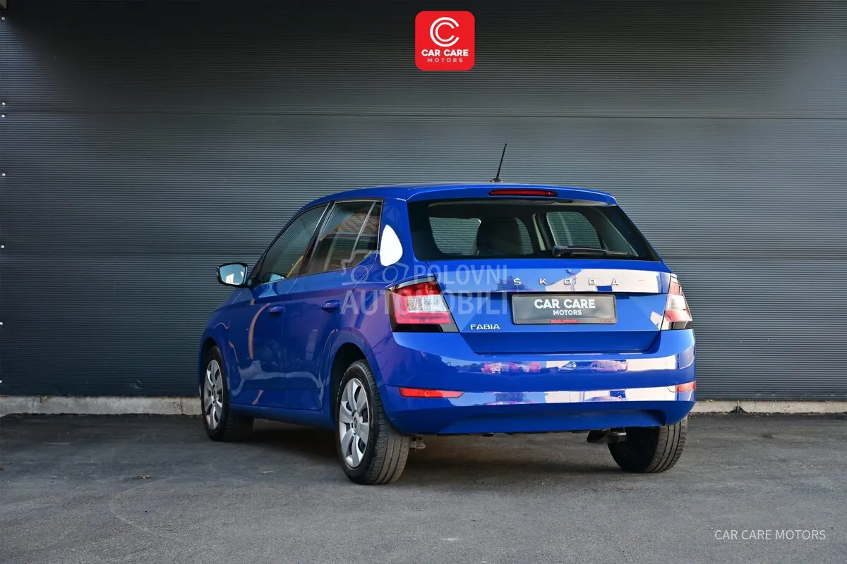 Skoda Fabia 2021 photo 3