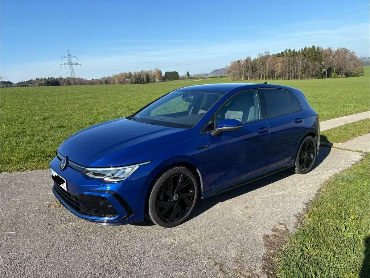 Volkswagen Golf 2022 photo 2
