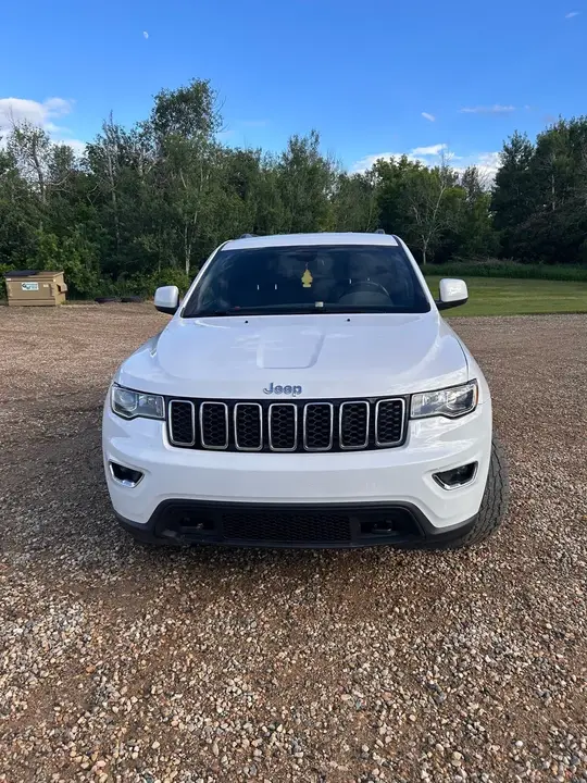 Jeep Grand Cherokee 2018 photo 3