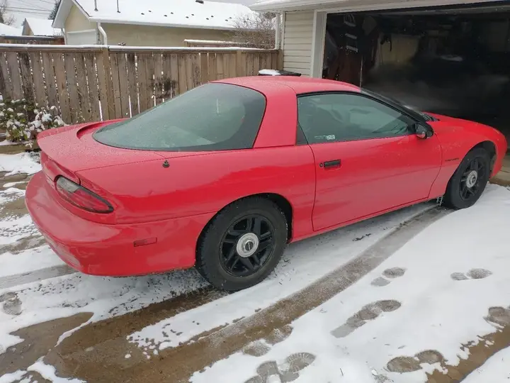 Chevrolet Camaro 1993 photo 3