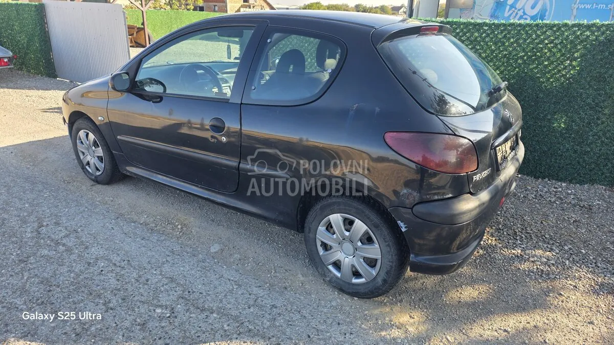 Peugeot 206