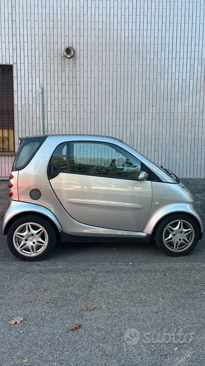 Smart Fortwo 2009 photo 2