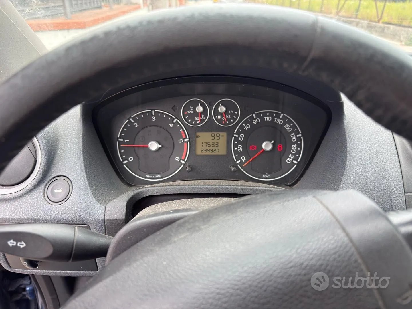 Ford Fiesta 2008 photo 4