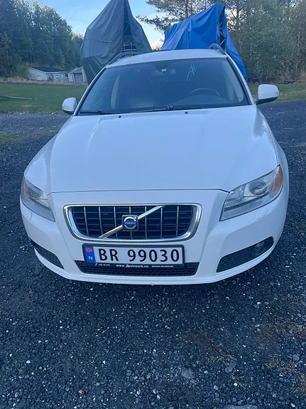 Volvo V70 2009 photo 4