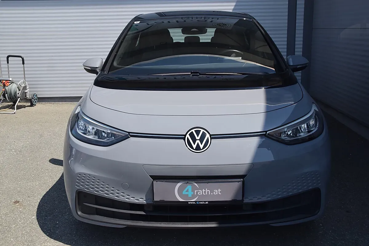 Volkswagen Id.3 2022 photo 3