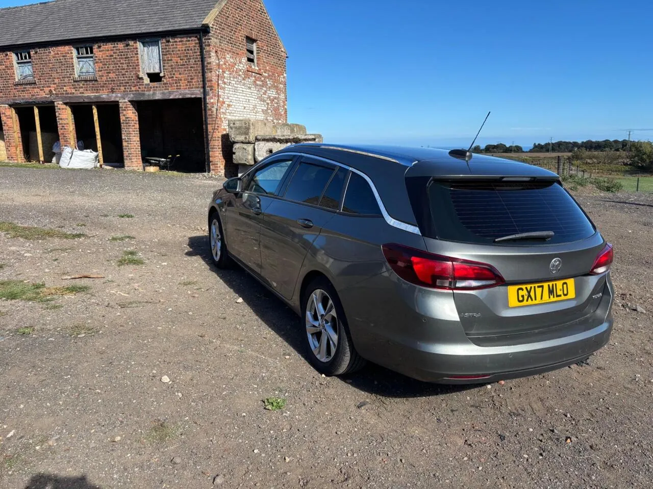 Vauxhall Astra 2017 photo 5