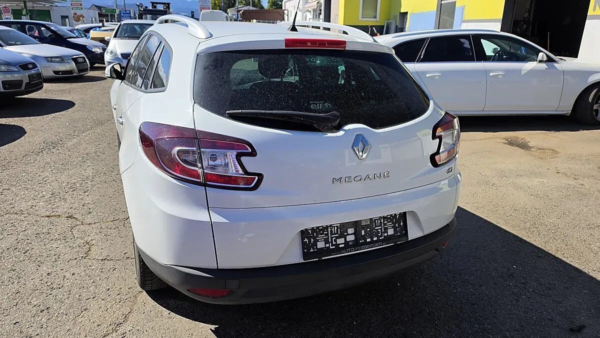 Renault Megane 2010 photo 3