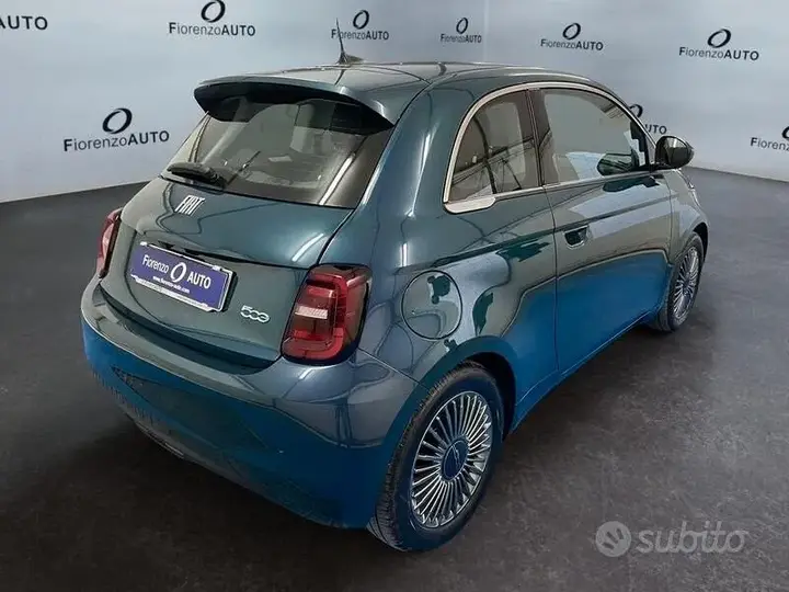Fiat 500 2020 photo 2
