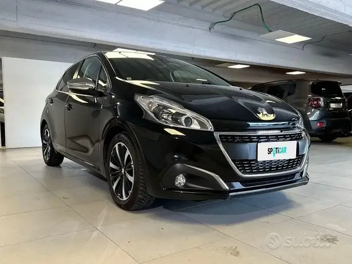 Peugeot 208 2019 photo 5