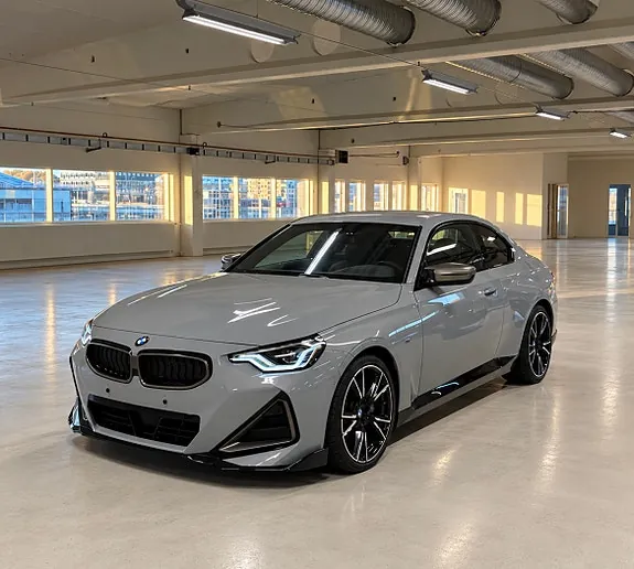 BMW M240I