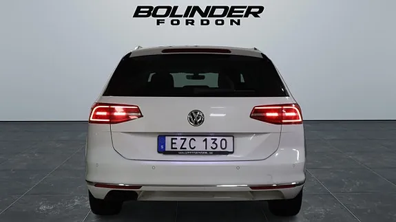 Volkswagen Passat 2015 photo 5