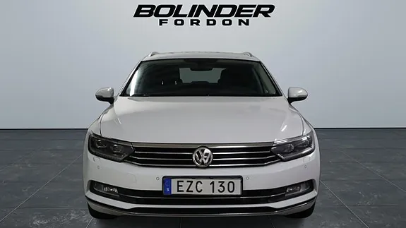 Volkswagen Passat 2015 photo 2