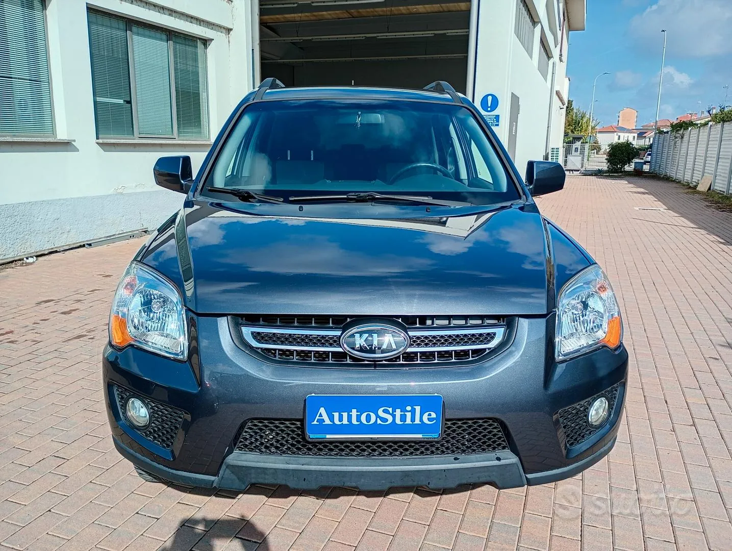 Kia Sportage 2010 photo 2