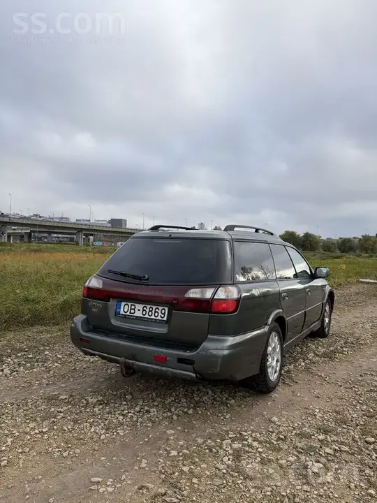 Subaru Legacy 2003 photo 3