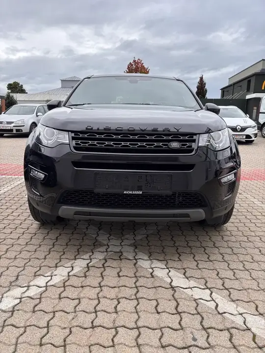 Land Rover Discovery Sport 2017 photo 3