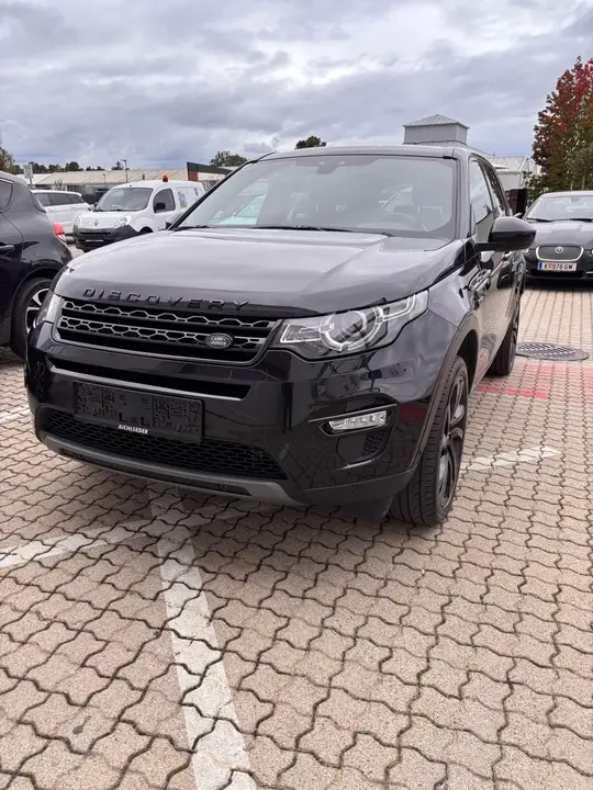 Land Rover Discovery Sport 2017 photo 2