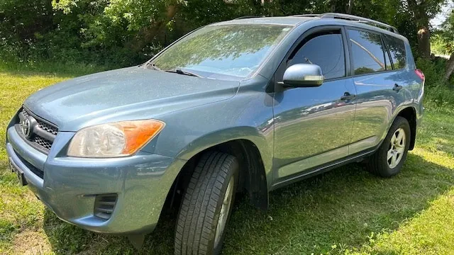 Toyota Rav4 2012 photo 3