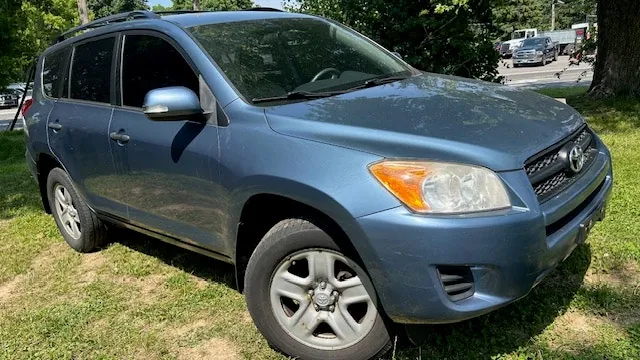 Toyota Rav4 2012 photo 2