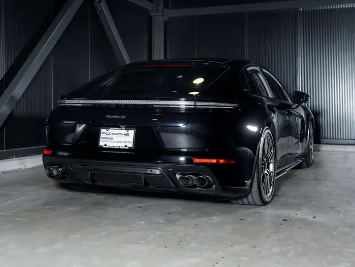 Porsche Panamera 2025 photo 3
