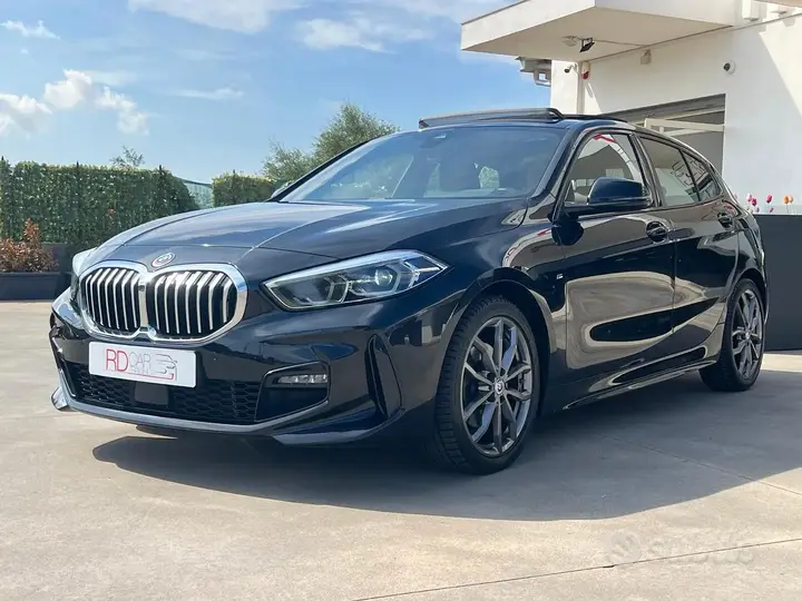 BMW 118D M Sport 2022 photo 4
