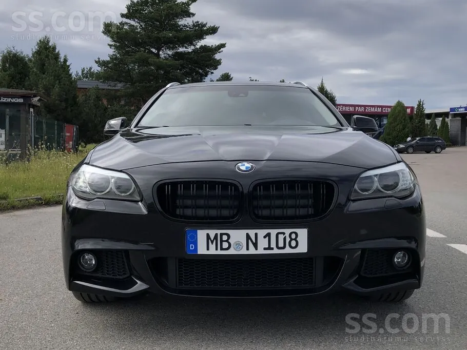 BMW 520 2011 photo 2