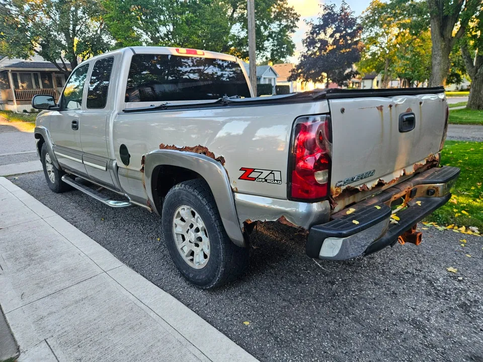 Chevrolet Silverado 1500 2006 photo 3