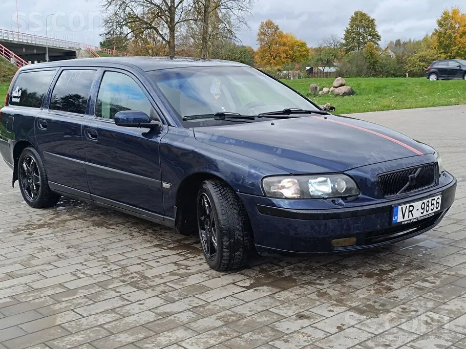 Volvo V70 2004 photo 4