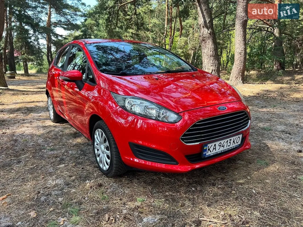 Ford Fiesta 2013 photo 2