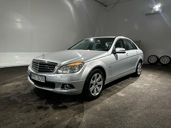 Mercedes-Benz C180 2010 photo 2